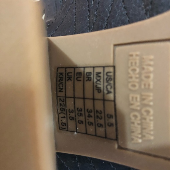 Lace sandals - Picture 4 of 4